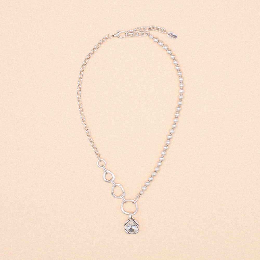 Amelia Necklace