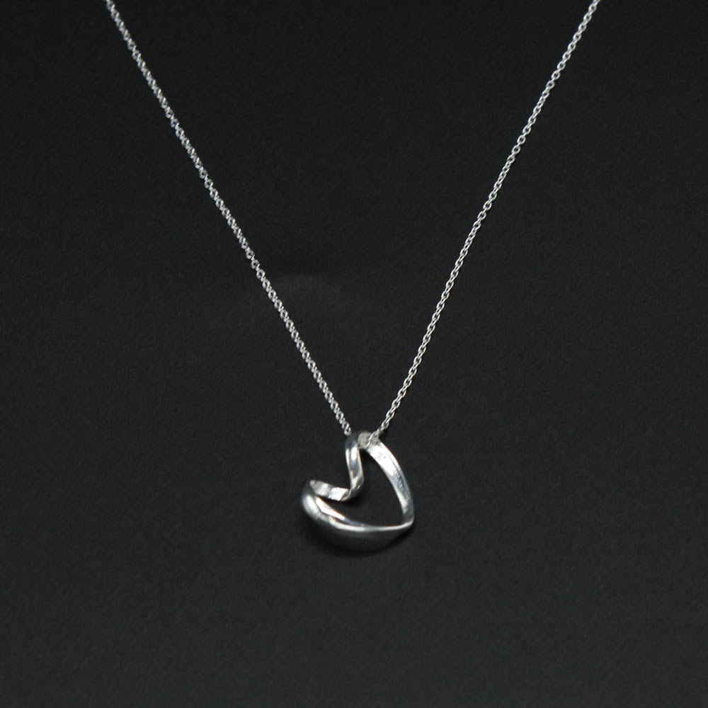 Casanova Necklace