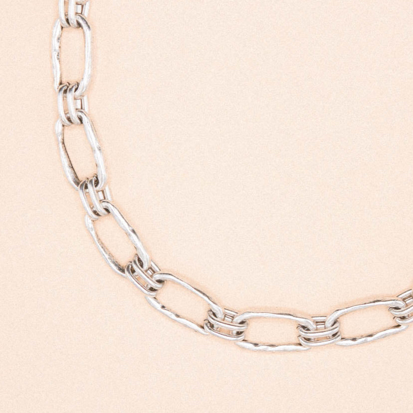 Lila Necklace