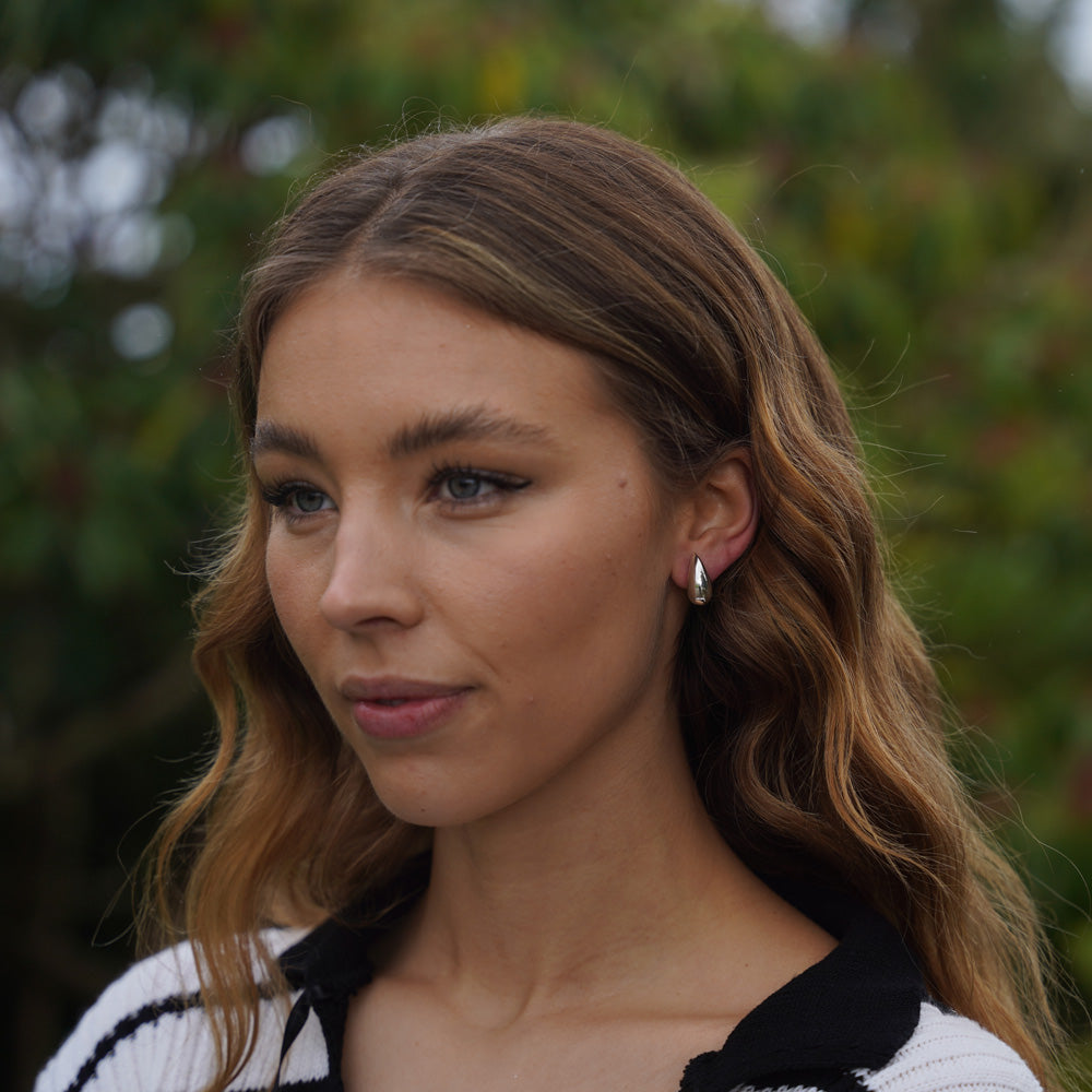 Mila Earrings Medium