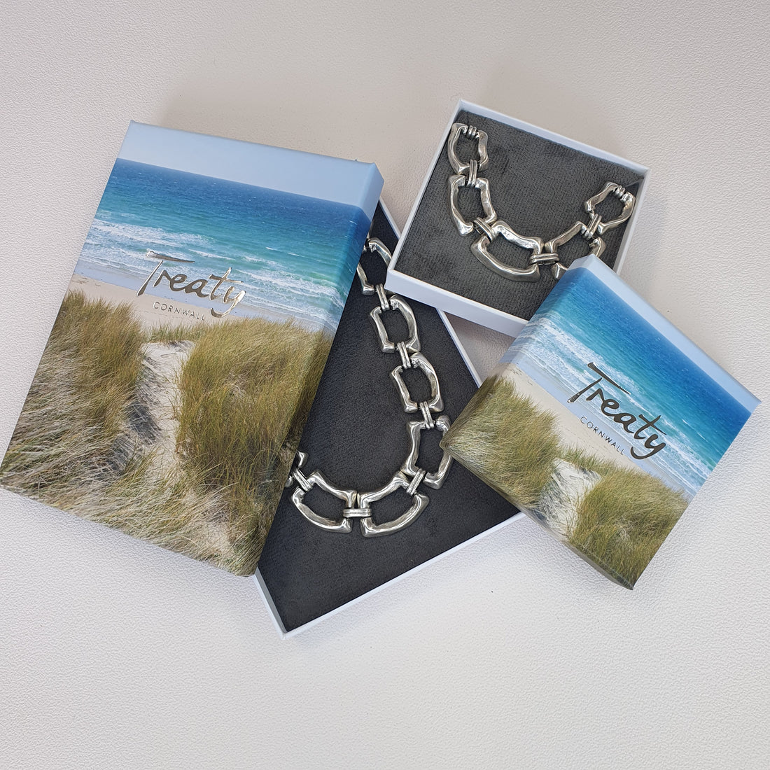 Fun and Creative Ways to Upcycle your Treaty Jewellery Gift Boxes