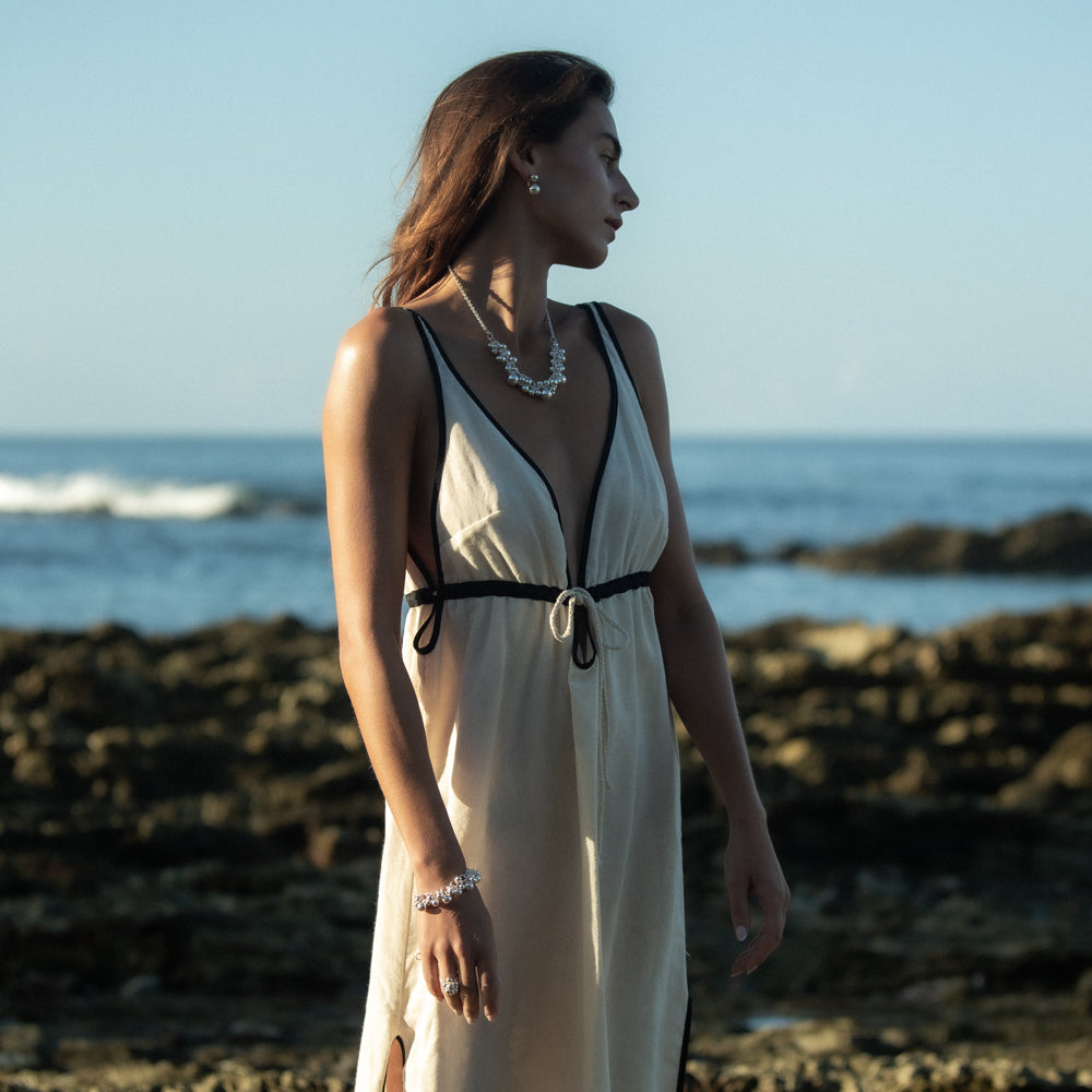 Glimmering Elegance: Embrace the Silver Jewellery Trends of Summer