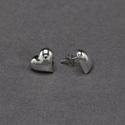 Aldreda Earrings Studs