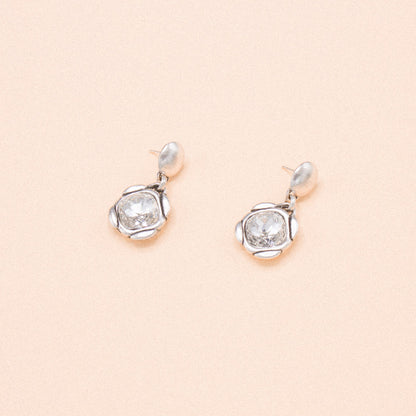 Amelia Drop Earrings