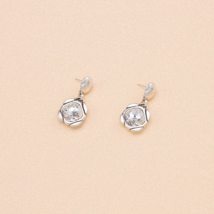 Amelia Drop Earrings