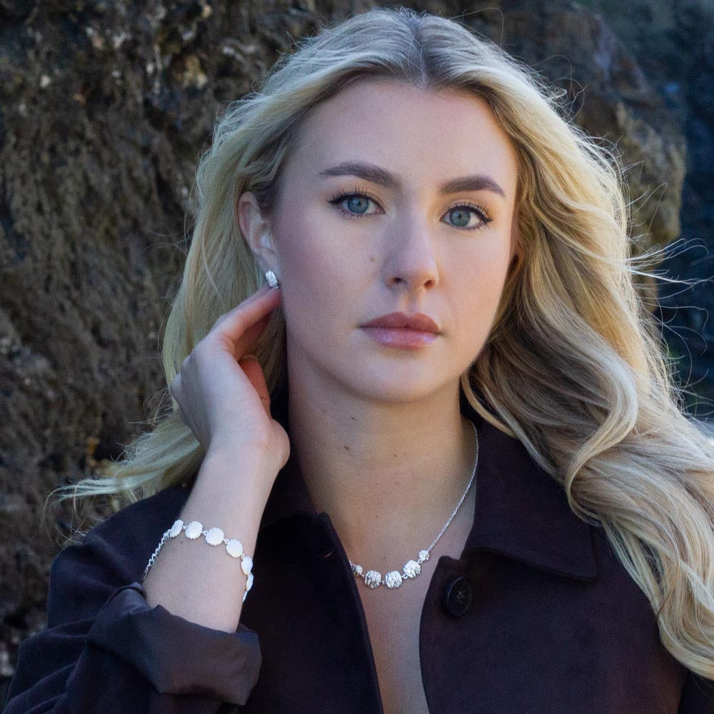 Analeia Necklace