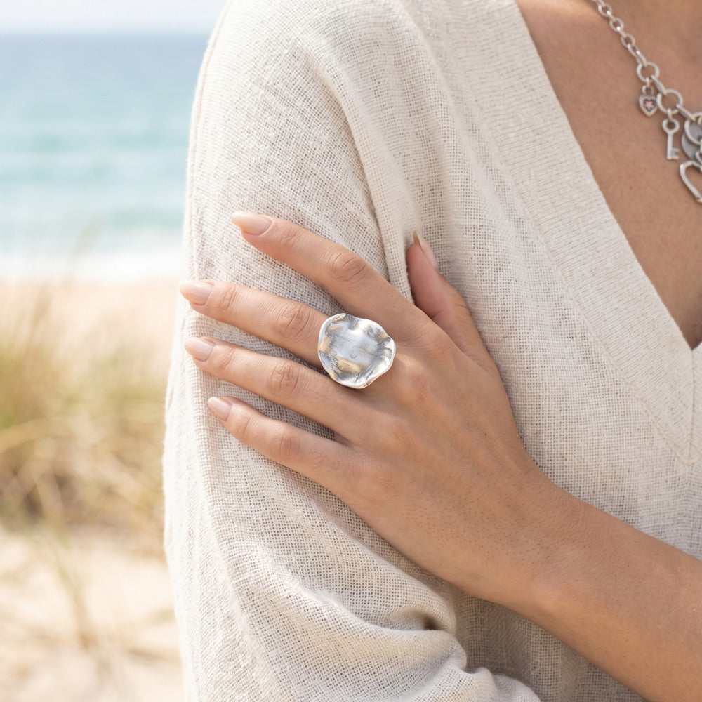Elle Ring