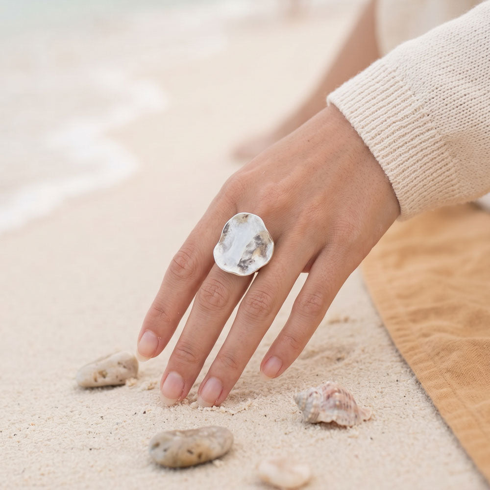 Elle Ring
