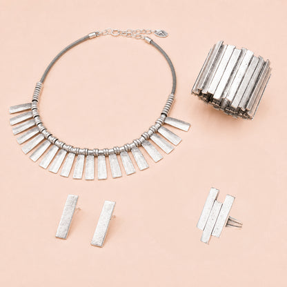 Isadora Set - 4 Items