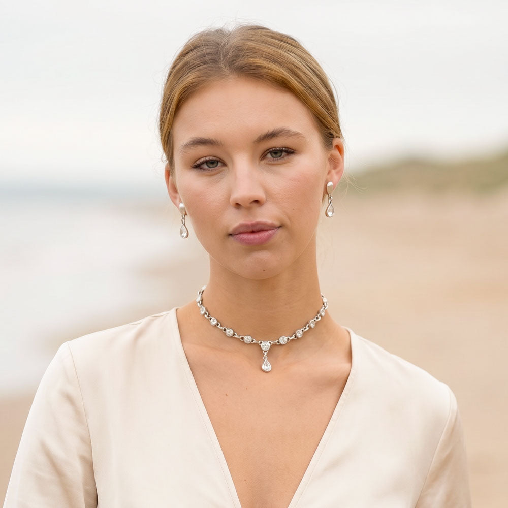 Lola Necklace