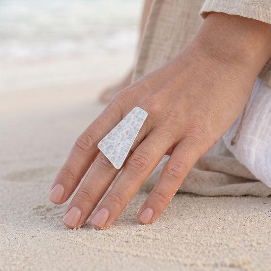 Theda Ring