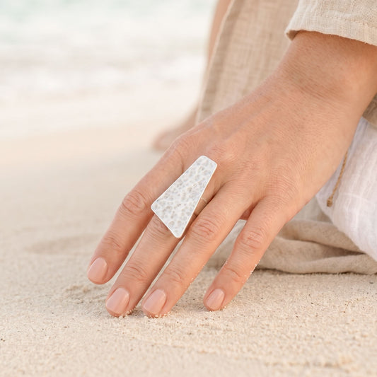 Theda Ring