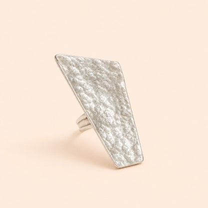 Theda Ring