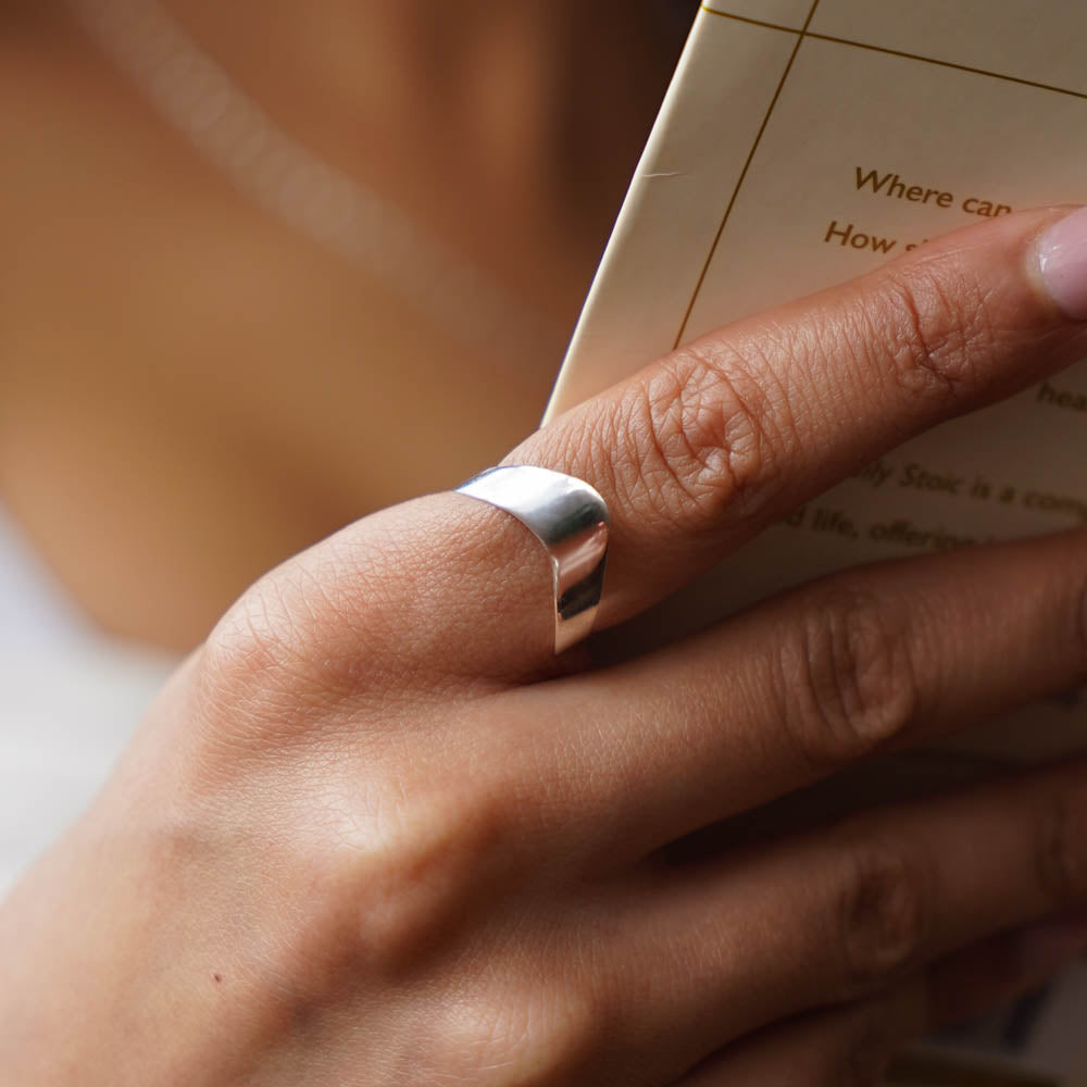 Una Ring