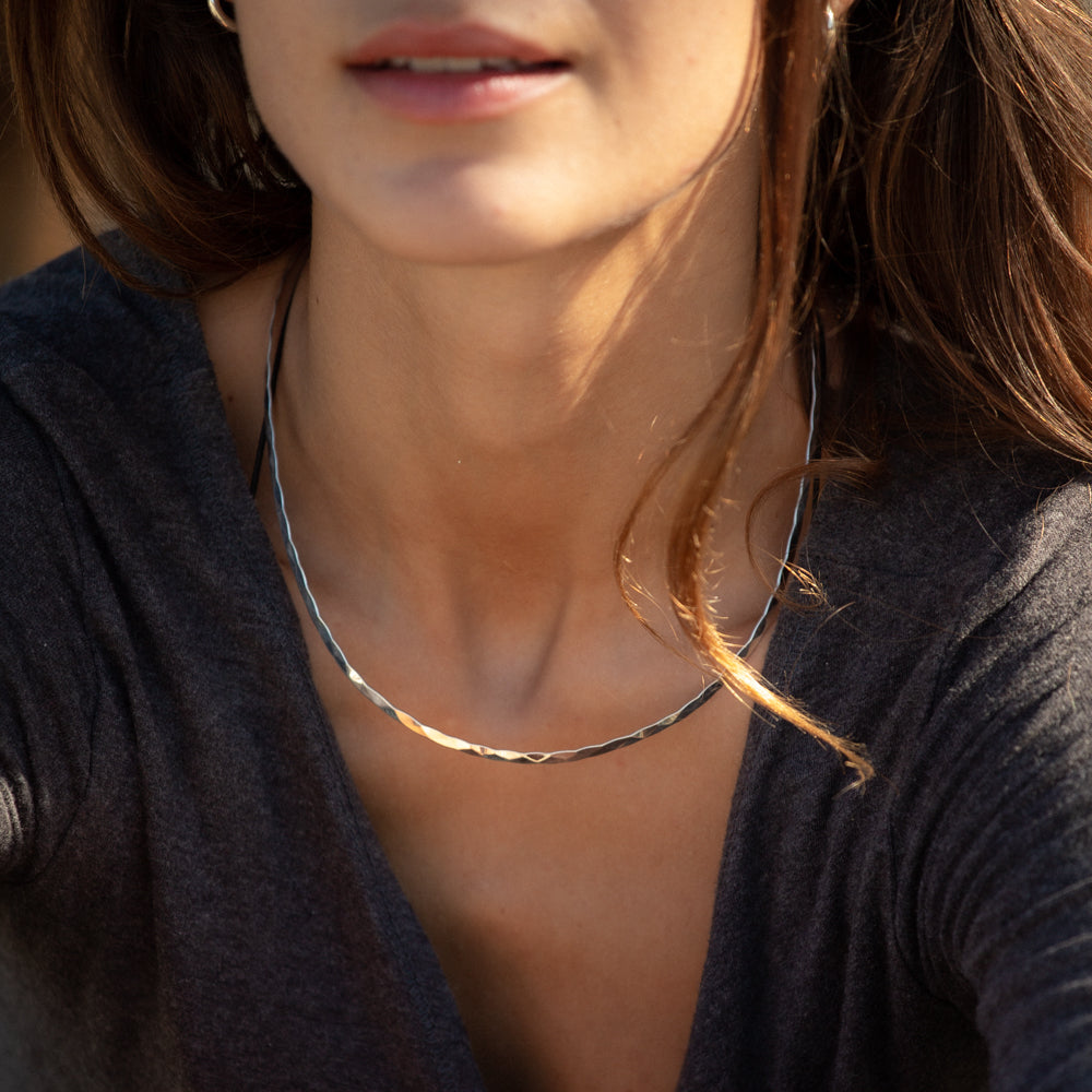 Elspeth Hammered Collar
